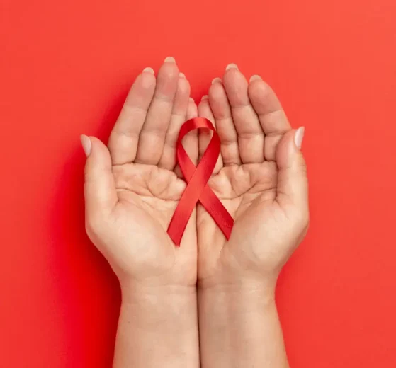 Dezembro Vermelho: origem, importância e dados sobre a luta contra o HIV/AIDS