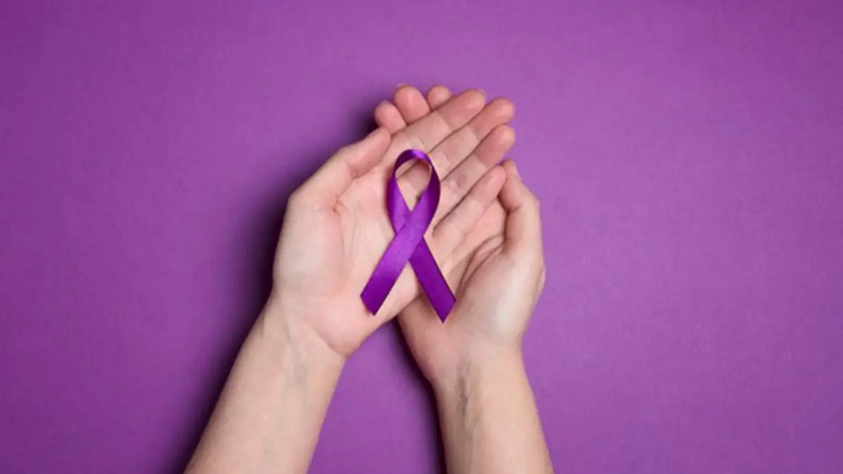 Maio roxo: mês de atenção às doenças inflamatórias intestinais